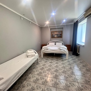 3-х местный с террасой